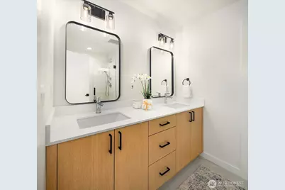 18015 2nd Avenue NE #B, Shoreline, WA 98155 - Photo 17