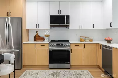 18015 2nd Avenue NE #B, Shoreline, WA 98155 - Photo 5