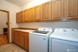 8058 SE Halfmoon Ln, Port Orchard, WA 98367 - Photo 33