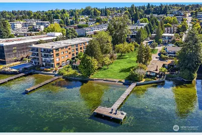 6211 Lake Washington Boulevard NE, Kirkland, WA 98033 - Photo 1