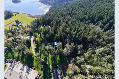 13998 Donnell Rd, Anacortes, WA 98221 - Photo 9