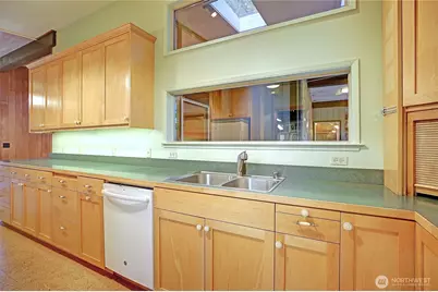 1357 Steffen Place, Camano Island, WA 98282 - Photo 21