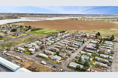 3057 Road H NE #21, Moses Lake, WA 98837 - Photo 5