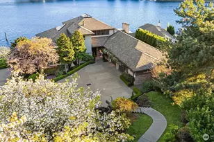 16 Enatai Dr, Bellevue, WA 98004 - Photo 3