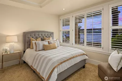 16 Enatai Drive, Bellevue, WA 98004 - Photo 31