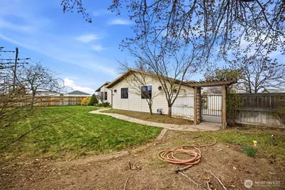 2017 S Washington Street, Kennewick, WA 99337 - Photo 3