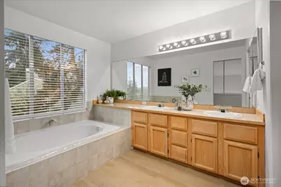 7250 NE Old Redmond Rd #F124, Redmond, WA 98052 - Photo 19