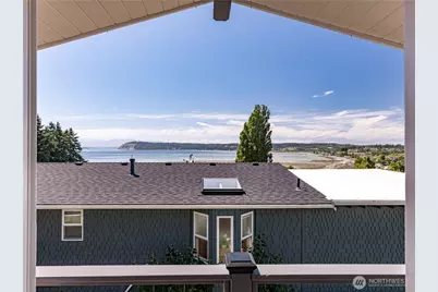 2735 Evening Glory Court, Clinton, WA 98236 - Photo 15