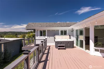 2735 Evening Glory Court, Clinton, WA 98236 - Photo 7