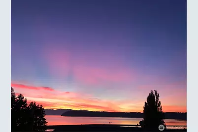 2735 Evening Glory Court, Clinton, WA 98236 - Photo 3