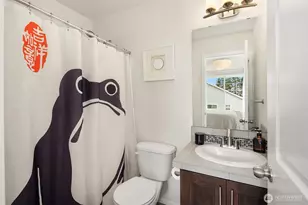 6592 High Point Dr SW, Seattle, WA 98126 - Photo 23