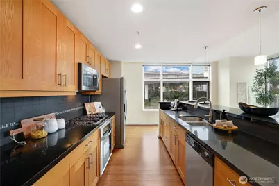 1515 Dock Street #204, Tacoma, WA 98402 - Photo 9