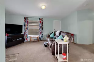 8511 144th Ave E, Puyallup, WA 98372 - Photo 5