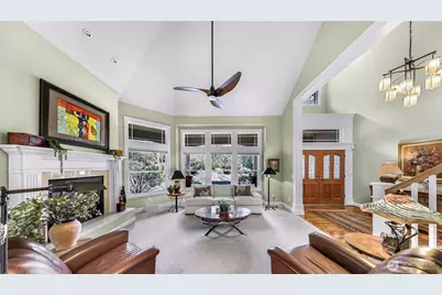 18210 218th Avenue NE, Woodinville, WA 98077 - Photo 13