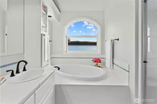 13111 Point Richmond Beach Rd NW, Gig Harbor, WA 98332 - Photo 19