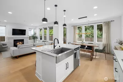 5820 155th Street SW, Edmonds, WA 98026 - Photo 9