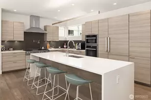 8371 SE 31st St, Mercer Island, WA 98040 - Photo 11