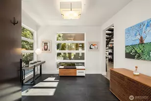 8371 SE 31st St, Mercer Island, WA 98040 - Photo 3