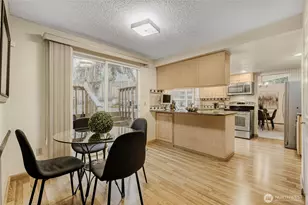 15703 SE 45th Ct, Bellevue, WA 98006 - Photo 13