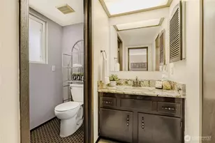 15703 SE 45th Ct, Bellevue, WA 98006 - Photo 23