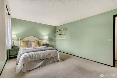 15703 SE 45th Court, Bellevue, WA 98006 - Photo 25