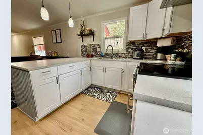 16405 Maple Valley Highway #10, Renton, WA 98058 - Photo 5