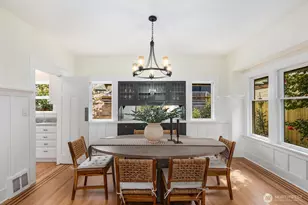 2556 10th Ave W, Seattle, WA 98119 - Photo 9