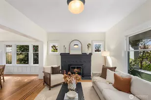 2556 10th Ave W, Seattle, WA 98119 - Photo 5