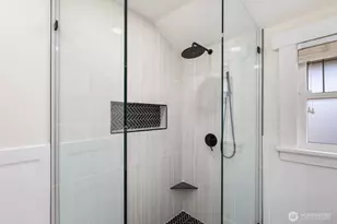 2556 10th Ave W, Seattle, WA 98119 - Photo 23