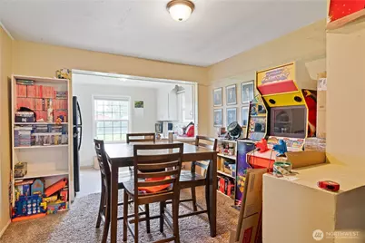 3070 Olympia Way, Longview, WA 98632 - Photo 7