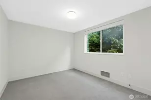 916 B 14th Ave, Seattle, WA 98122 - Photo 21