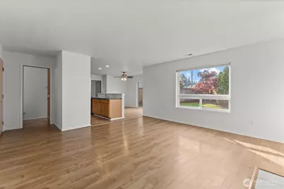 12124 130th Street E, Puyallup, WA 98374 - Photo 5