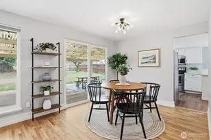 17010 137th Pl SE, Renton, WA 98058 - Photo 9