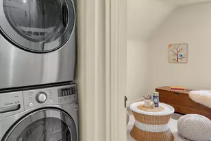 2686 44th Ave W, Seattle, WA 98199 - Photo 23