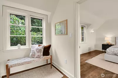 2686 44th Avenue W, Seattle, WA 98199 - Photo 15