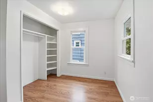 8553 Dayton Ave N, Seattle, WA 98103 - Photo 13