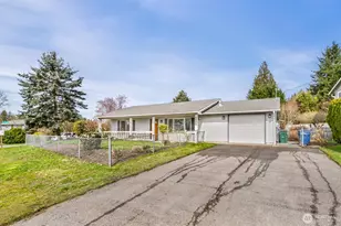 10429 Sandy Beach Dr, Lake Stevens, WA 98258 - Photo 3