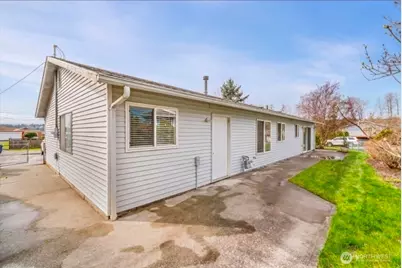 10429 Sandy Beach Drive, Lake Stevens, WA 98258 - Photo 21