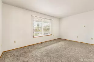 10429 Sandy Beach Dr, Lake Stevens, WA 98258 - Photo 15