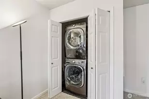 5217 23rd Ave SW, Seattle, WA 98106 - Photo 13