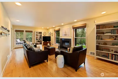 10368 NE Sunrose Lane, Bainbridge Island, WA 98110 - Photo 5