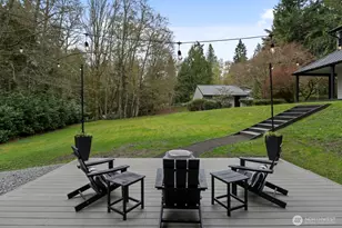 10368 NE Sunrose Ln, Bainbridge Island, WA 98110 - Photo 31