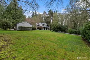 10368 NE Sunrose Ln, Bainbridge Island, WA 98110 - Photo 35