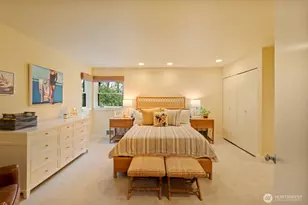 10368 NE Sunrose Ln, Bainbridge Island, WA 98110 - Photo 23