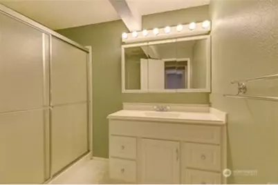 3531 109th Place NE #4, Bellevue, WA 98004 - Photo 15