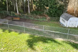 1030 Hillandale Dr E, Port Orchard, WA 98366 - Photo 37