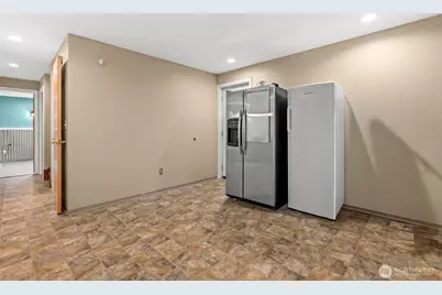 1030 Hillandale Drive E, Port Orchard, WA 98366 - Photo 25