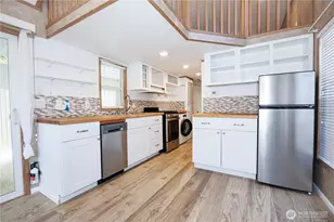 4751 Birch Bay Lynden Rd, Blaine, WA 98230 - Photo 9