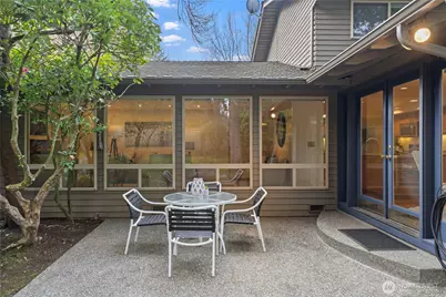 15018 NE 10th Place, Bellevue, WA 98007 - Photo 23