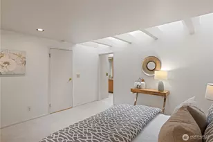 15018 NE 10th Pl, Bellevue, WA 98007 - Photo 15